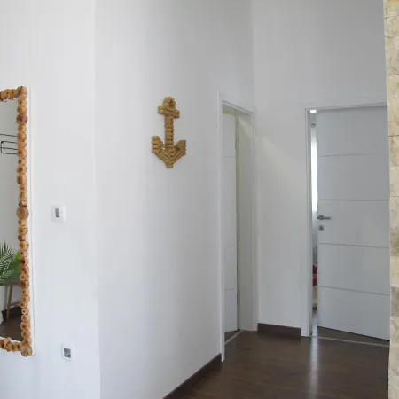 Apartment M&t Nin