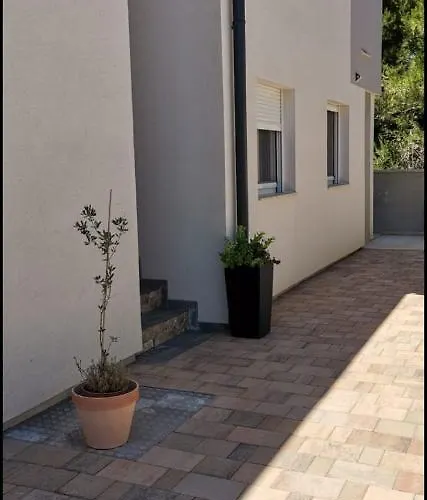 M&t Apartamento *